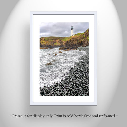 Yaquina Head Lighthouse Art Print | Newport Oregon Coast Photo