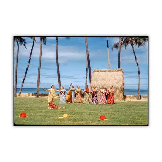 Hula Dancers Vintage Print – Midcentury Hawaiian Oahu Wall Art
