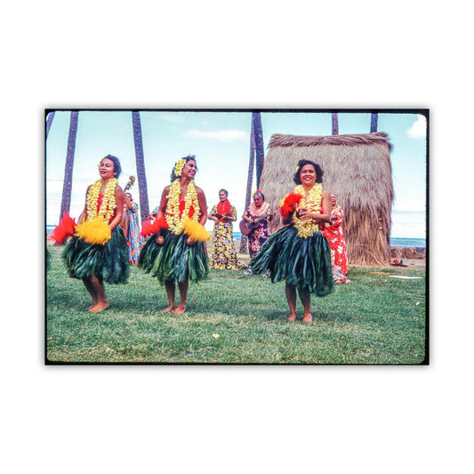 Hula Dancers Hawaii Photo Print – Retro Oahu Home Wall Decor