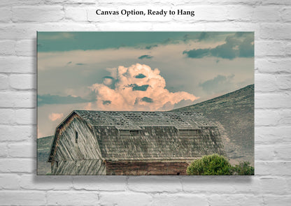 Old Barn Picture in Rustic Western Landscape with Stormy Sky | Northern California