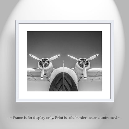 Vintage Seaplane Flying Boat Artwork – Black & White Art Set
