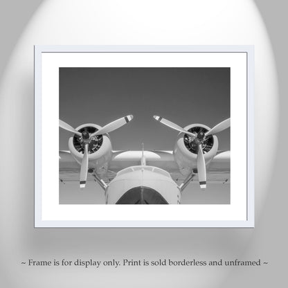 Vintage Seaplane Flying Boat Artwork – Black & White Art Set