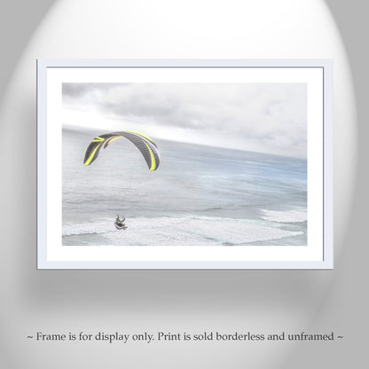 Paraglider Picture at Torrey Pines San Diego California Coast