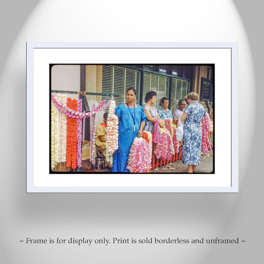 Vintage Photo of Hawaiian Ladies Selling Fresh Flower Leis